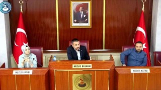Kaçak yapıyı savunan CHPli meclis üyesini partisi de dışladı