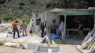 Kafasına spiral bıçağı saplanan emekli polis hayatını kaybetti