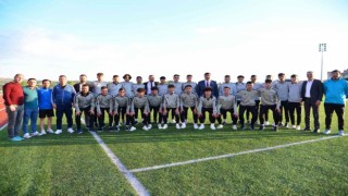 Kahramankazan U18 futbol takımı Türkiye Şampiyonası için Afyona hareket etti