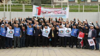 Karabükte Hak-İş üyeleri 1 Mayısta taleplerini açıkladı