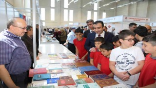 Karaman Belediyesi 2. Kitap Günleri açıldı