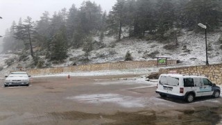 Kastamonunun yüksek kesimlerinde kar yağışı etkili oldu