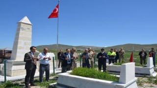 Kaymakam Çelik şehitlik düzenleme çalışmalarını inceledi