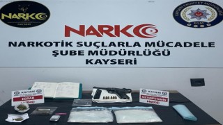 Kayseride uyuşturucu madde ticareti yapan kardeşler gözaltına alındı
