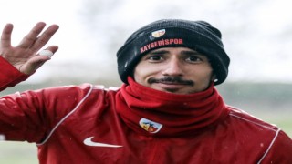 Kayserispor antrenmanına dolu engeli