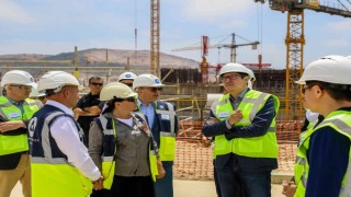 Kazakistan Enerji Bakanı Akçulakov ve beraberindeki heyet Akkuyu NGSyi gezdi