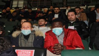 Kocaelisporda Babacar Gueyenin sözleşmesi feshedildi