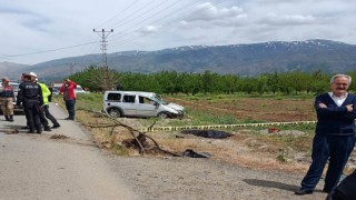 Kontrolden çıkan araç takla attı: 1 ölü