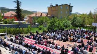 Konyada çiftçiler yağmur duasında buluştu