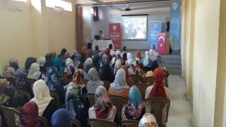 Köyceğizde “Dijital Dünyada Değerleriyle Aile Olmak” konulu konferans düzenlendi