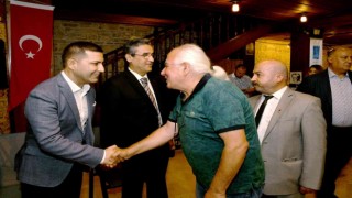 Kuşadasında ilçe protokolü vatandaşlar ile bayramlaştı