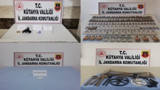 Kütahyada jandarmadan kaçakçılık operasyonları