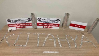Kütahyada uyuşturucu madde satışı yaptığı iddia edilen iki kişi yakalandı