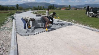 Kütahyanın iki mahallesine kilit parke