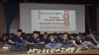 Manisada Mesleki Eğitim Gençlik Festivali düzenlendi