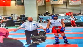 Mardinli kick boksçu dünya üçüncüsü oldu