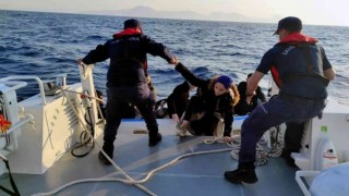 Marmaris açıklarında 9 göçmen kurtarıldı