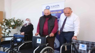 “Mavi kapaklar” engelleri kaldırıyor