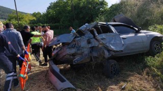 Mevlit dönüşü takla atan otomobil şarampole yuvarlandı: 1i ağır 4 yaralı