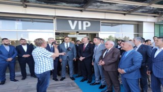 MHP heyeti Diyarbakıra çıkarma yaptı