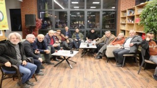 Millet Kıraathanesinde şiir gecesi
