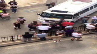 Minibüsün çarptığı yaşlı yaya yaşama tutunamadı