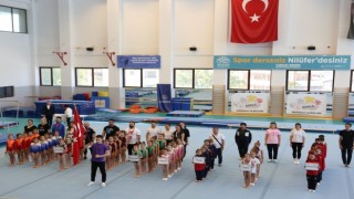 Minik cimnastikçiler Nilüferde yarıştı