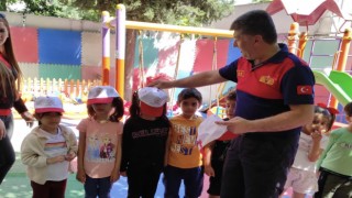 Minikler yangın eğitimi aldı