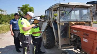 Motosiklet, traktör ve servis araçlarına yönelik denetim yapıldı