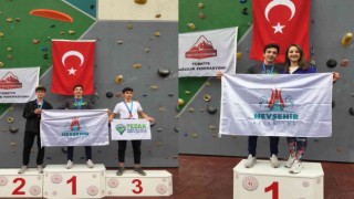 Mustafa Sacit Sümer, Küçükler A-B Erkekler kategorisinde Türkiye şampiyonu oldu