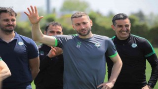 Nejc Skubic, Konyaspora veda etti