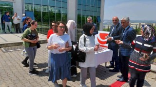 Öğrencilere ‘Hayrabolu Tatlısı dağıtıldı