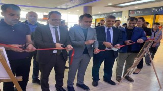 Öğrencilerin resim sergisine yoğun ilgi