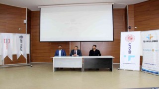 OKT Trailer yöneticileri üniversite öğrencileriyle sektörel deneyimlerini paylaştı