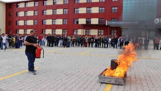 Oltu Beşeri ve Sosyal Bilimler Fakültesinde yangın tatbikatı