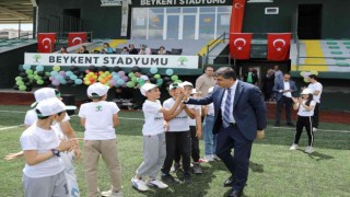 Önce öğreniyor sonra eğleniyorlar