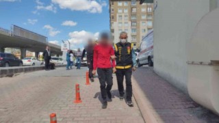 Oto fareleri polisten kaçamadı