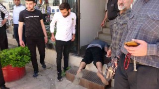 Oto yıkamacıya kurşun yağdırdı