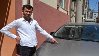 Otomobiline yorgun mermi isabet eden kadından magandalara tepki: Rastgele havaya ateş açanlara sinir oluyorum