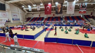 Oturarak Voleybol 1. Ligi 2. etap müsabakaları Karabükte başladı