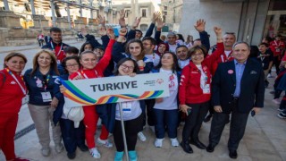 Özel sporcular Maltayı salladı