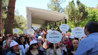 (ÖZEL) Türkiyenin 81 ili ve KKTCde 863 öğrenci Osmanlı Devletinin kurulduğu topraklara geldi