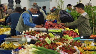 Pazarda fiyatlar düşüyor