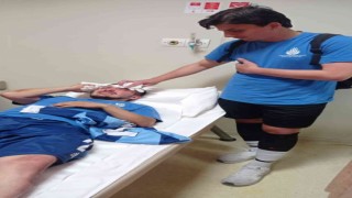Pendikte amatör maçta saha boks ringine döndü 4 futbolcu yaralandı
