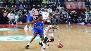 Pınar Karşıyaka - Anadolu Efes maçının biletleri satışta