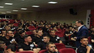 Polis adaylarına kişisel gelişim ve farkındalık eğitimi