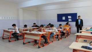 Proje okullarına kabul sınavına rekor başvuru