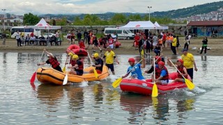 Rafting Gençler Grup Müsabakaları Orduda başladı