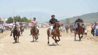 Rahvan atlar, 7 yıl sonra yeniden yarıştı