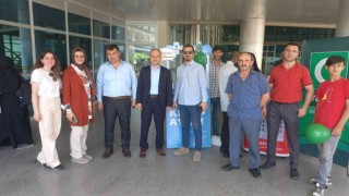 Sağlıkçılar farkındalık standı açtı